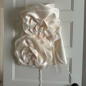 Sierra Darien Ivory Flower Mini Dress